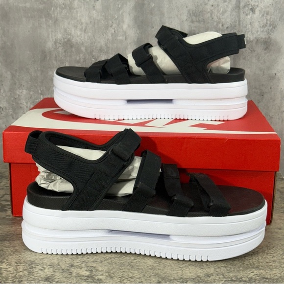 NEW Nike Icon Classic Platform Sandals Women 12 Black/White - Picture 2 of 11